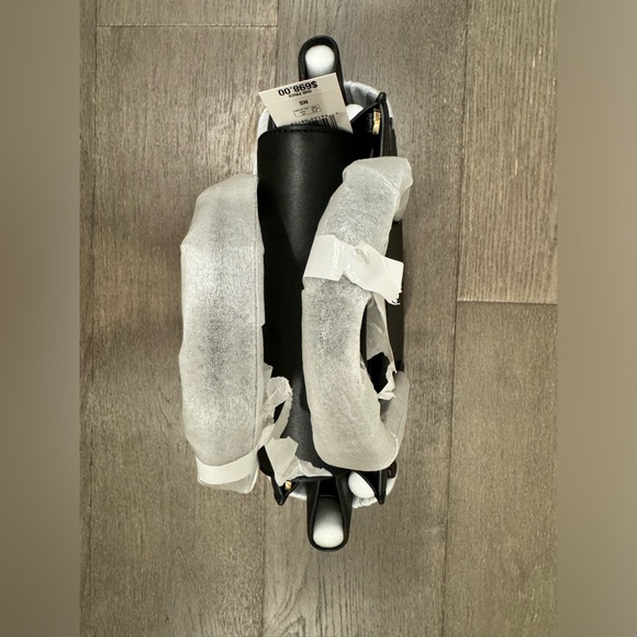 Brand new Michael kors purse - Picture 3 of 8